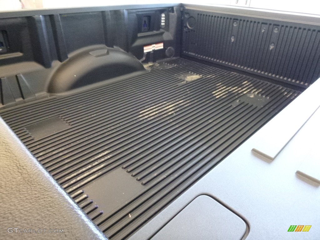 2017 F150 XLT SuperCab 4x4 - Lightning Blue / Earth Gray photo #9