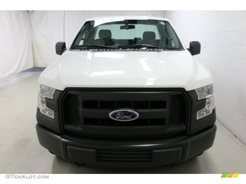 2016 F150 XL Regular Cab 4x4 - Oxford White / Medium Earth Gray photo #2