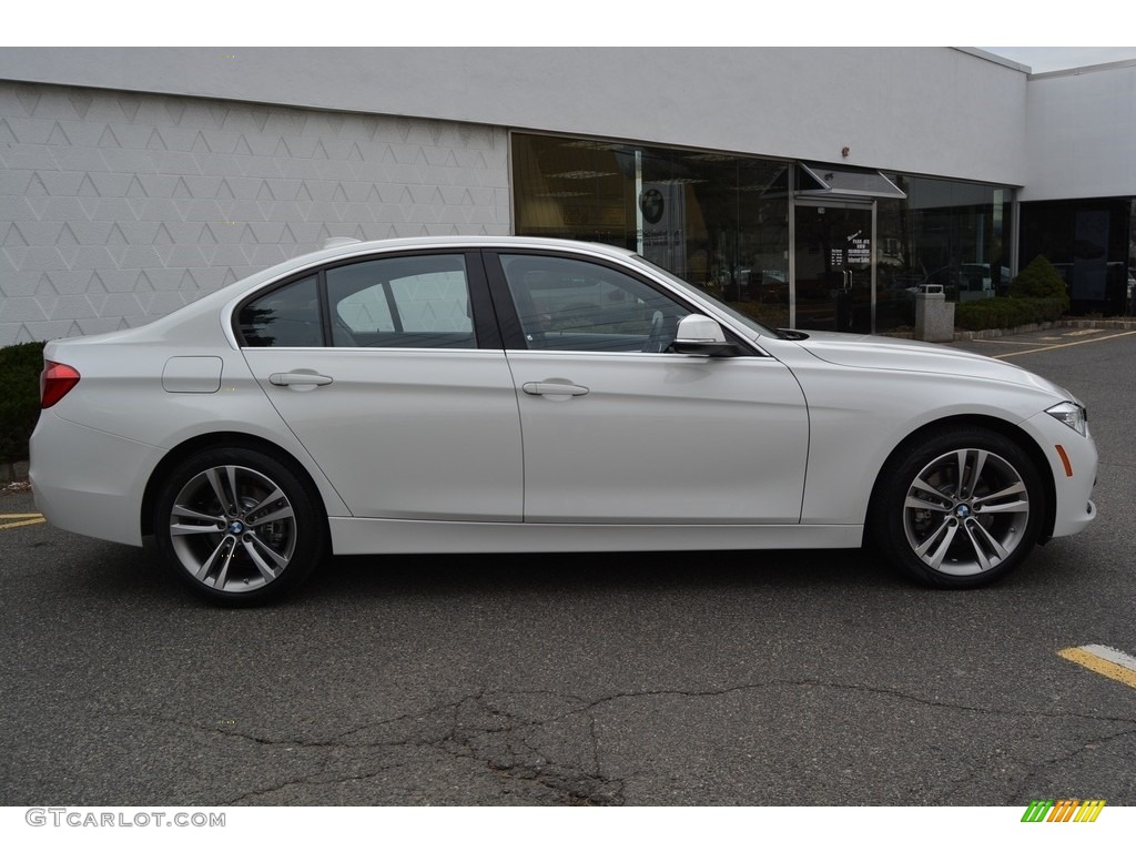 2017 3 Series 330i xDrive Sedan - Alpine White / Black photo #2