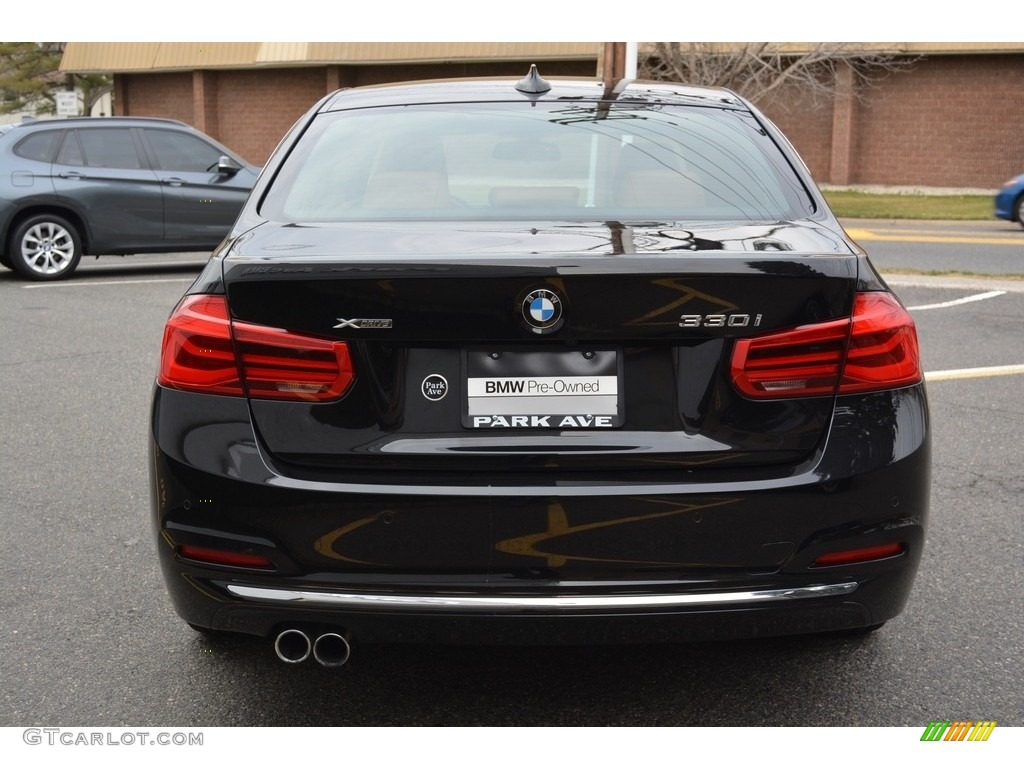 2017 3 Series 330i xDrive Sedan - Black Sapphire Metallic / Saddle Brown photo #4