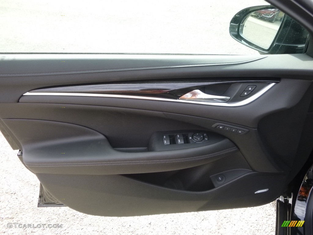 2017 Buick LaCrosse Premium AWD Door Panel Photos