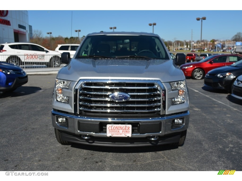 2017 F150 XLT SuperCrew 4x4 - Ingot Silver / Earth Gray photo #7