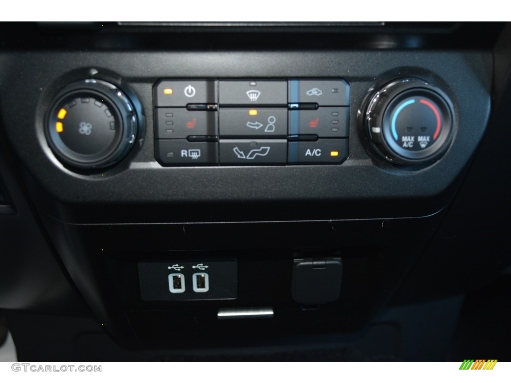 2017 F150 XLT SuperCrew 4x4 - Ingot Silver / Earth Gray photo #21