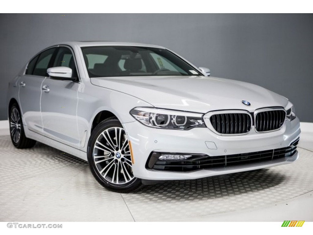 2017 5 Series 530i Sedan - Glacier Silver Metallic / Black photo #12