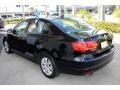 Black - Jetta SE Sedan Photo No. 6
