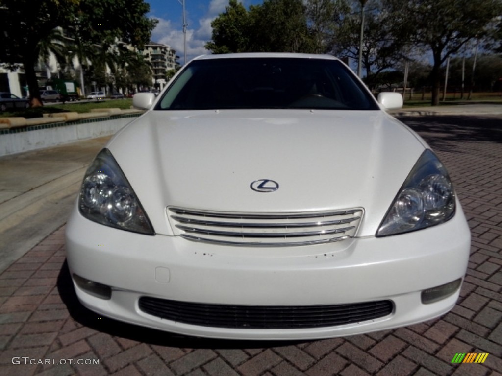 2002 ES 300 - Crystal White / Ivory photo #15