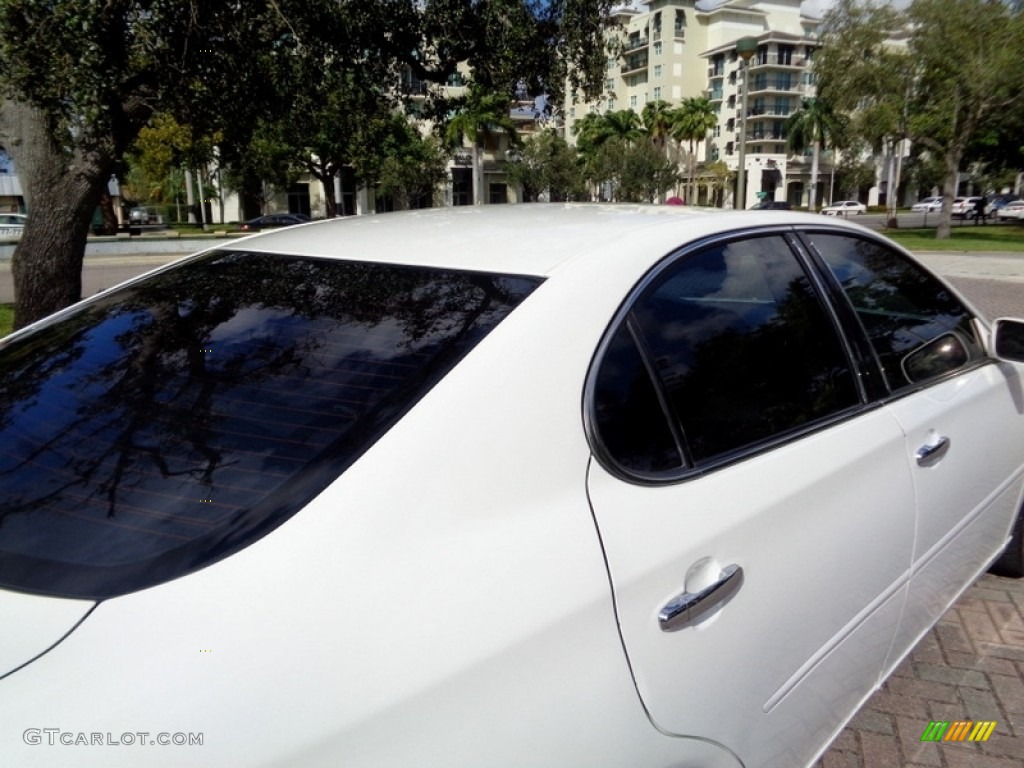 2002 ES 300 - Crystal White / Ivory photo #26
