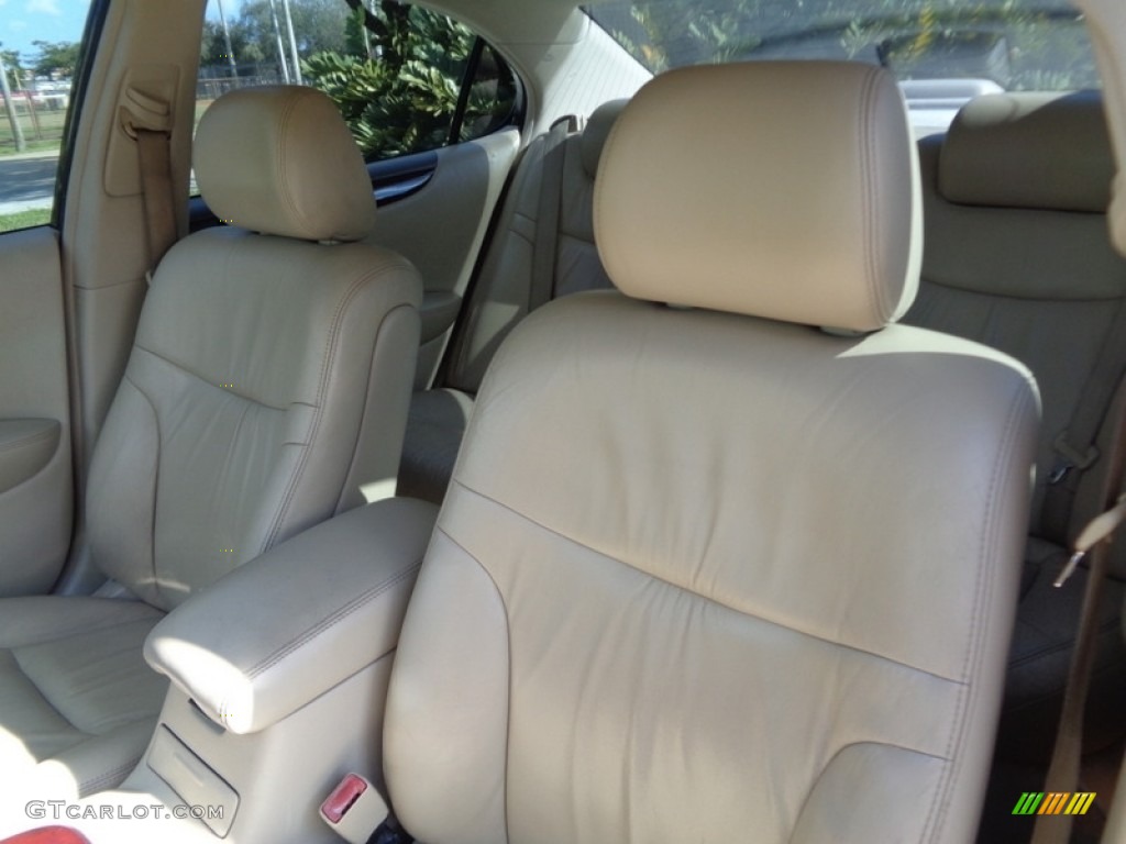 2002 ES 300 - Crystal White / Ivory photo #33