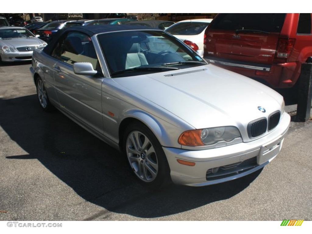 2003 3 Series 330i Convertible - Titanium Silver Metallic / Black photo #3