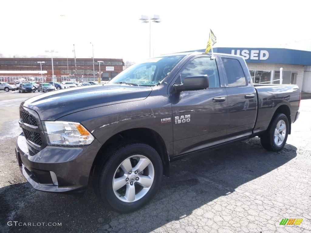 2014 1500 Express Quad Cab 4x4 - Mineral Gray Metallic / Black/Diesel Gray photo #7