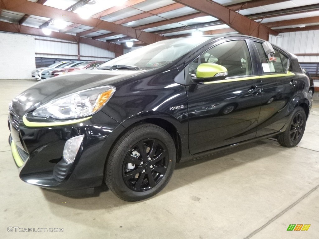 2016 Prius c Special Edition - Black Sand Pearl / Ash/Black photo #3
