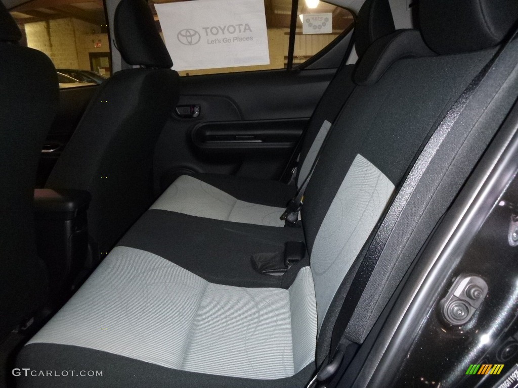 2016 Prius c Special Edition - Black Sand Pearl / Ash/Black photo #8