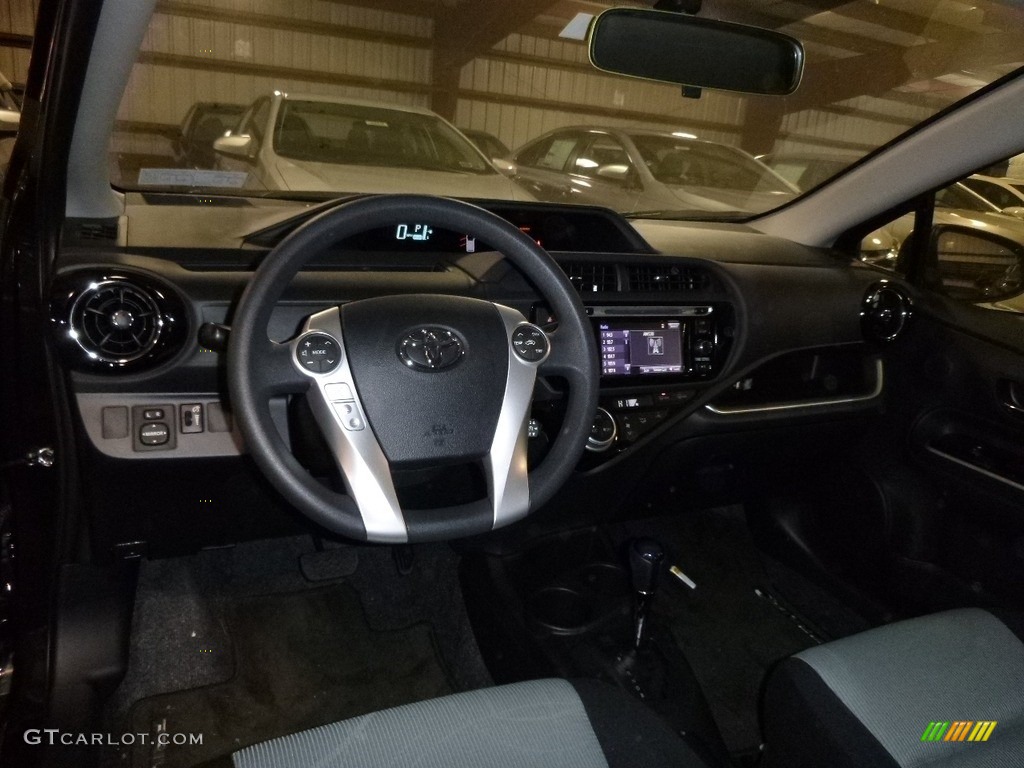 2016 Prius c Special Edition - Black Sand Pearl / Ash/Black photo #9