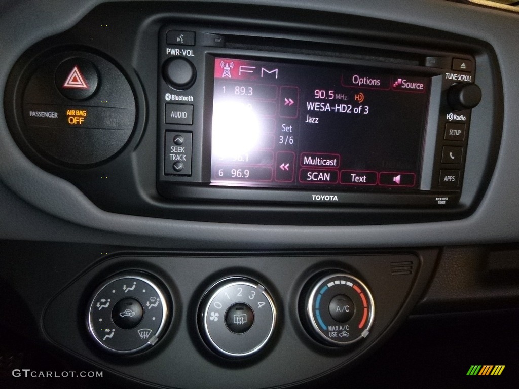 2016 Yaris 5-Door L - Black Sand Pearl / Black photo #14