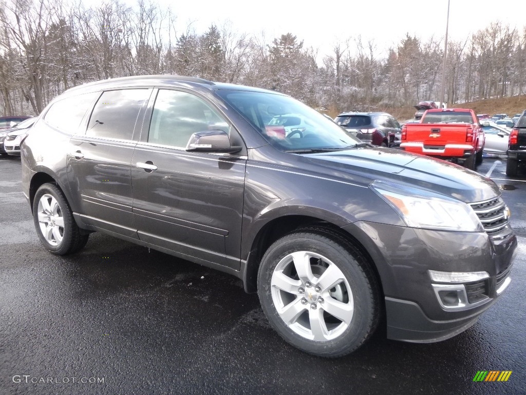 2017 Traverse LT AWD - Tungsten Metallic / Ebony photo #3