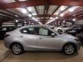 Chromium - Yaris iA  Photo No. 2