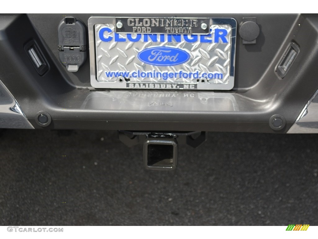 2017 F150 Lariat SuperCrew 4X4 - Ingot Silver / Black photo #5