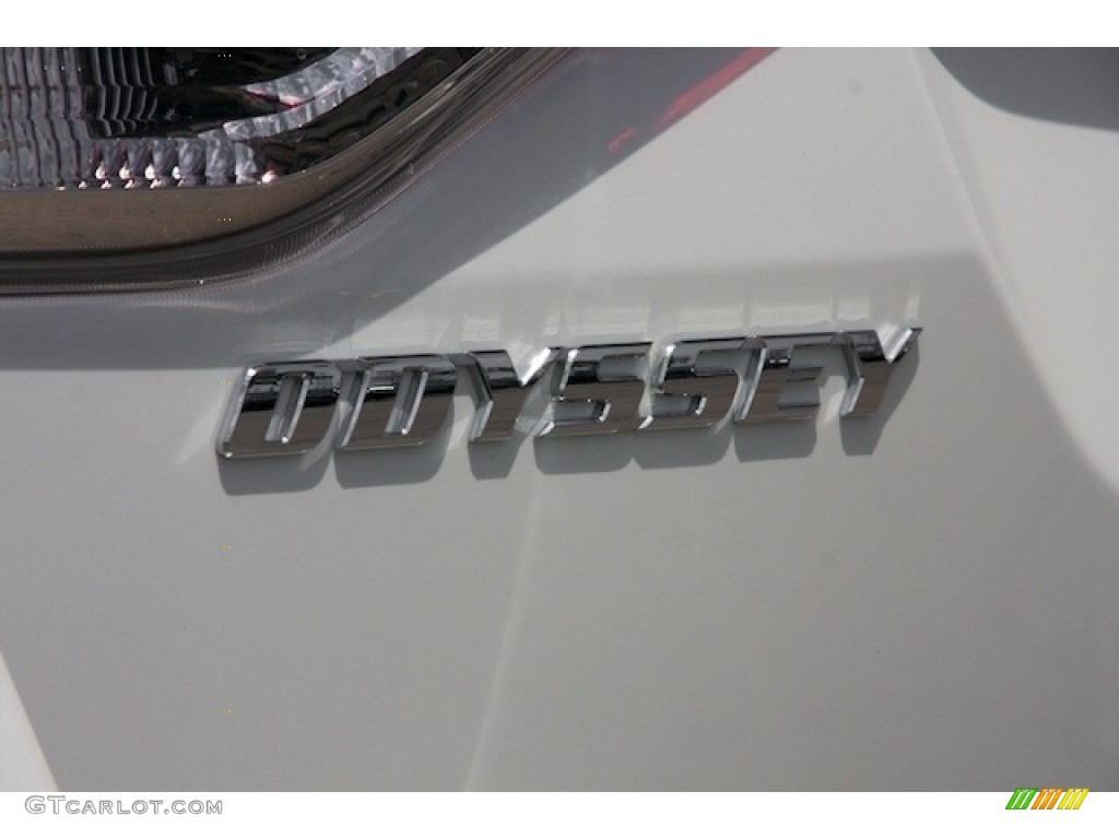 2017 Odyssey EX-L - White Diamond Pearl / Truffle photo #4