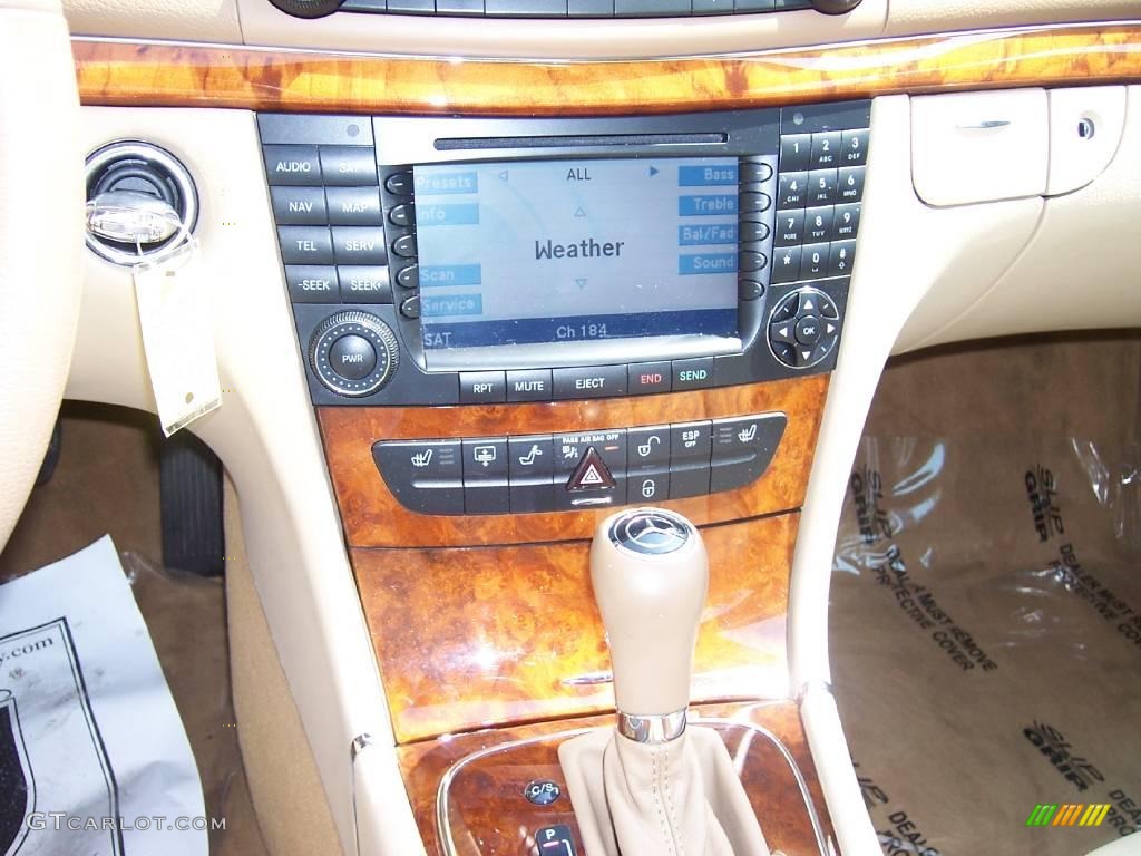 2008 E 350 Sedan - Barolo Red Metallic / Cashmere photo #20