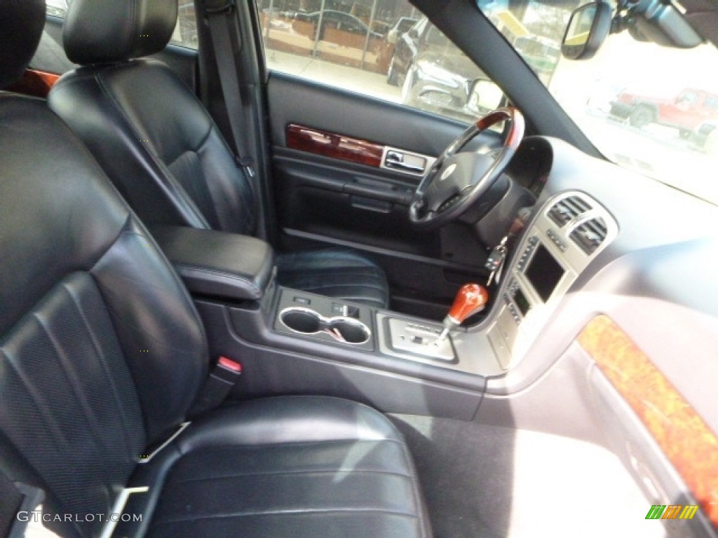 2003 LS V8 - Black / Black photo #10