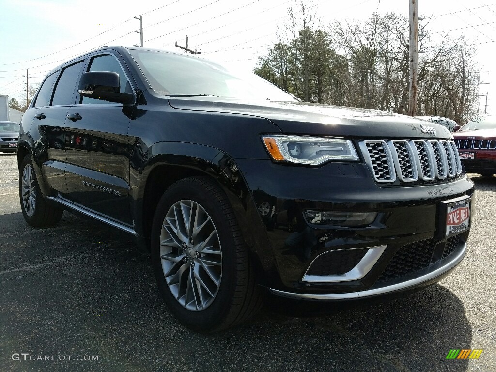 Diamond Black Crystal Pearl Jeep Grand Cherokee