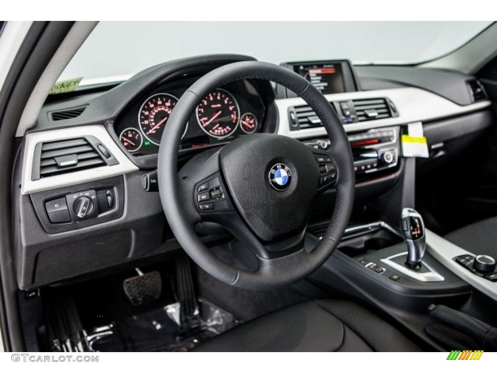 2017 3 Series 320i Sedan - Alpine White / Black photo #6