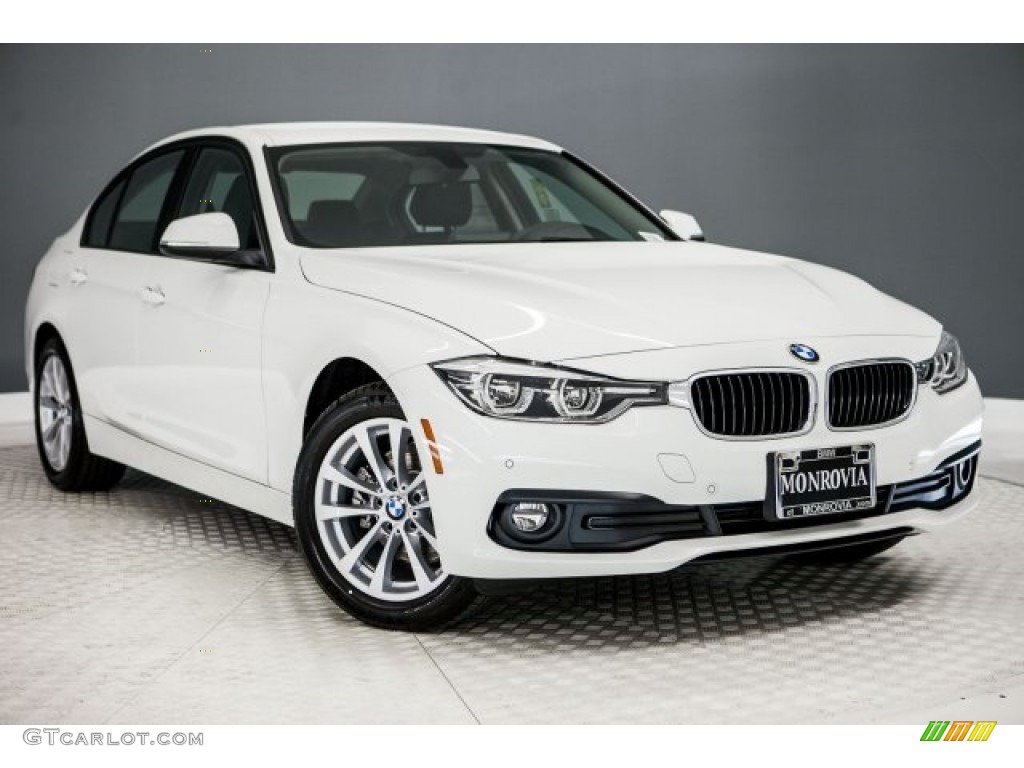 2017 3 Series 320i Sedan - Alpine White / Black photo #12