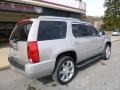 Quicksilver - Escalade AWD Photo No. 2