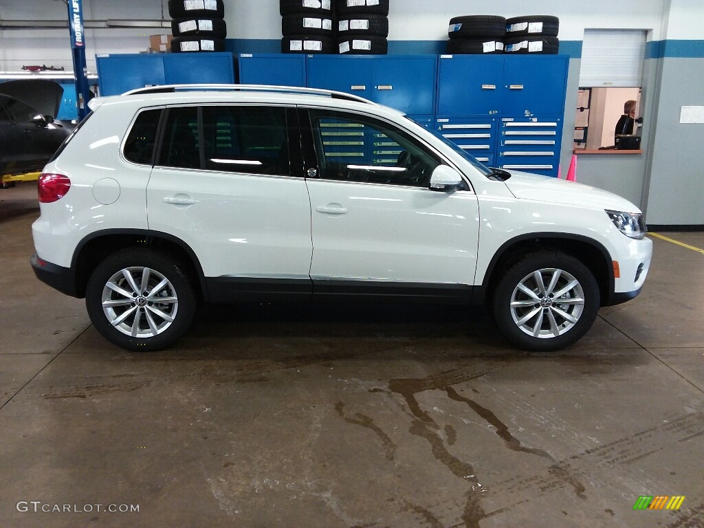 Pure White 2017 Volkswagen Tiguan Wolfsburg 4MOTION Exterior Photo #119249496