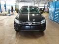 Deep Black Pearl - Tiguan Wolfsburg 4MOTION Photo No. 2