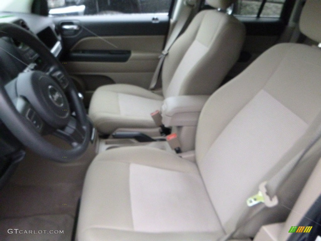 2014 Compass Sport - True Blue Pearl / Dark Slate Gray/Light Pebble photo #13