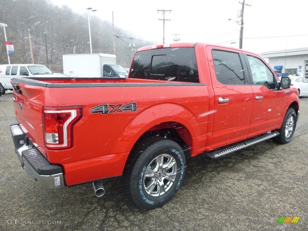 2017 F150 XLT SuperCrew 4x4 - Race Red / Earth Gray photo #2