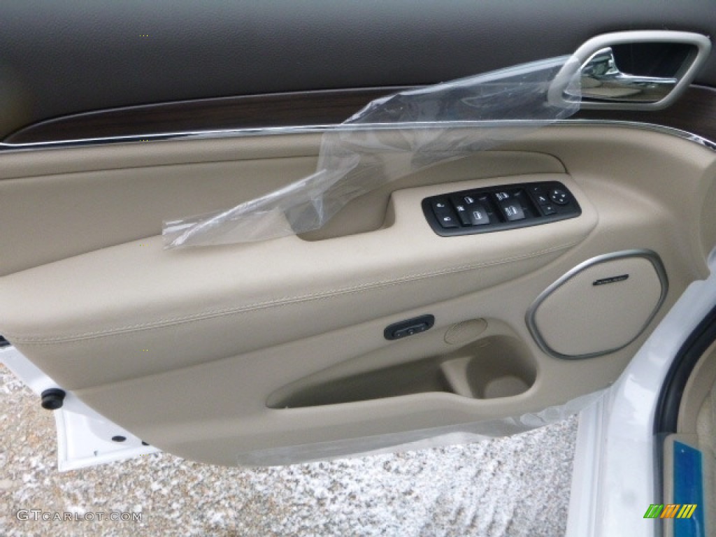 2017 Grand Cherokee Overland 4x4 - Ivory Tri-Coat / Brown/Light Frost Beige photo #14