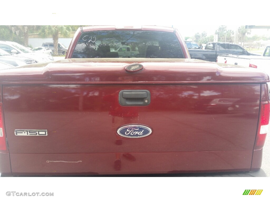 2005 F150 XLT SuperCrew - Dark Toreador Red Metallic / Medium Flint/Dark Flint Grey photo #20