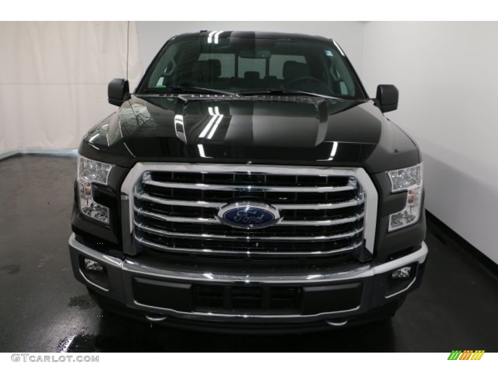 2017 F150 XLT SuperCab 4x4 - Shadow Black / Earth Gray photo #5