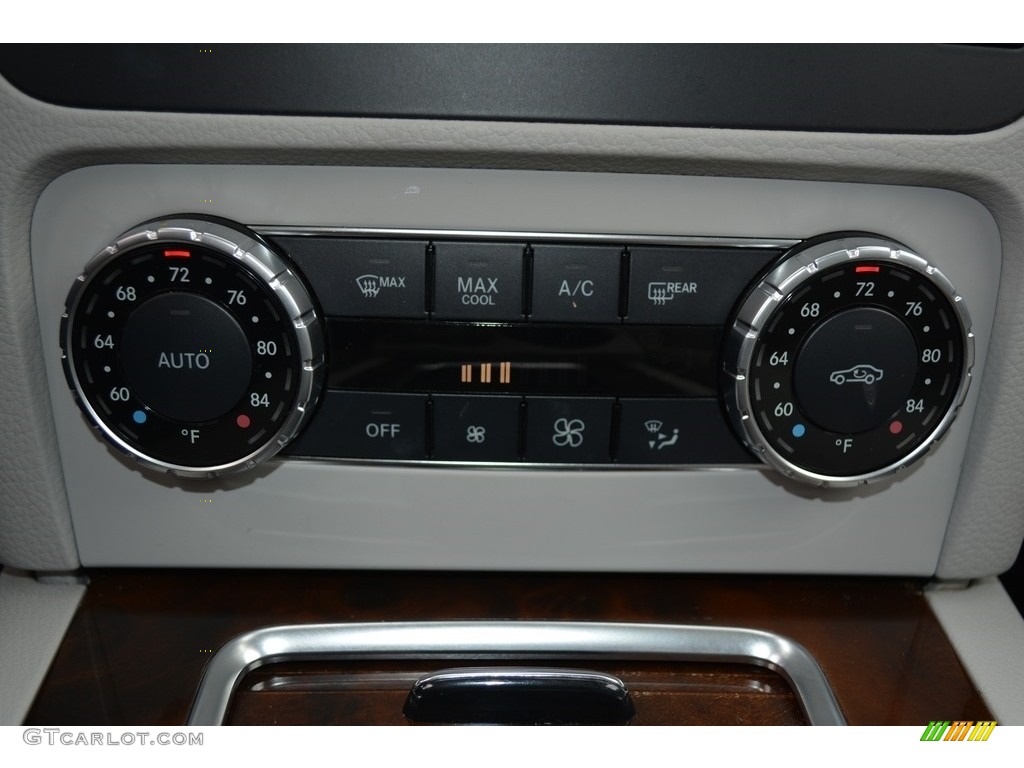 2013 GLK 350 - Steel Grey Metallic / Almond/Mocha photo #20