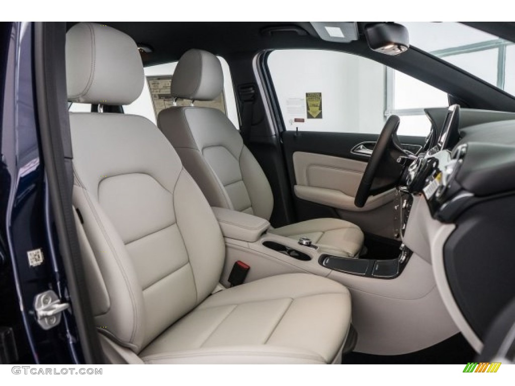 Crystal Grey Interior 2017 Mercedes-Benz B 250e Photo #119269864