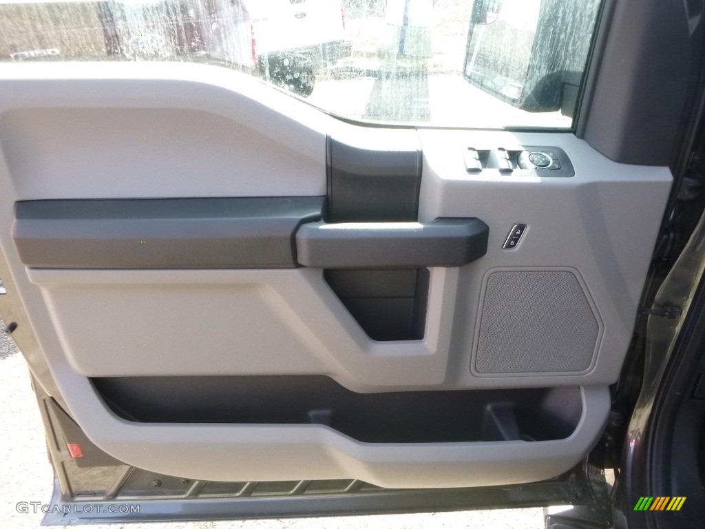 2017 F150 XL SuperCab 4x4 - Magnetic / Earth Gray photo #14