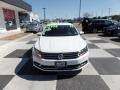 Pure White - Passat S Sedan Photo No. 2