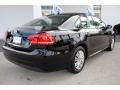 Black - Passat S Sedan Photo No. 10