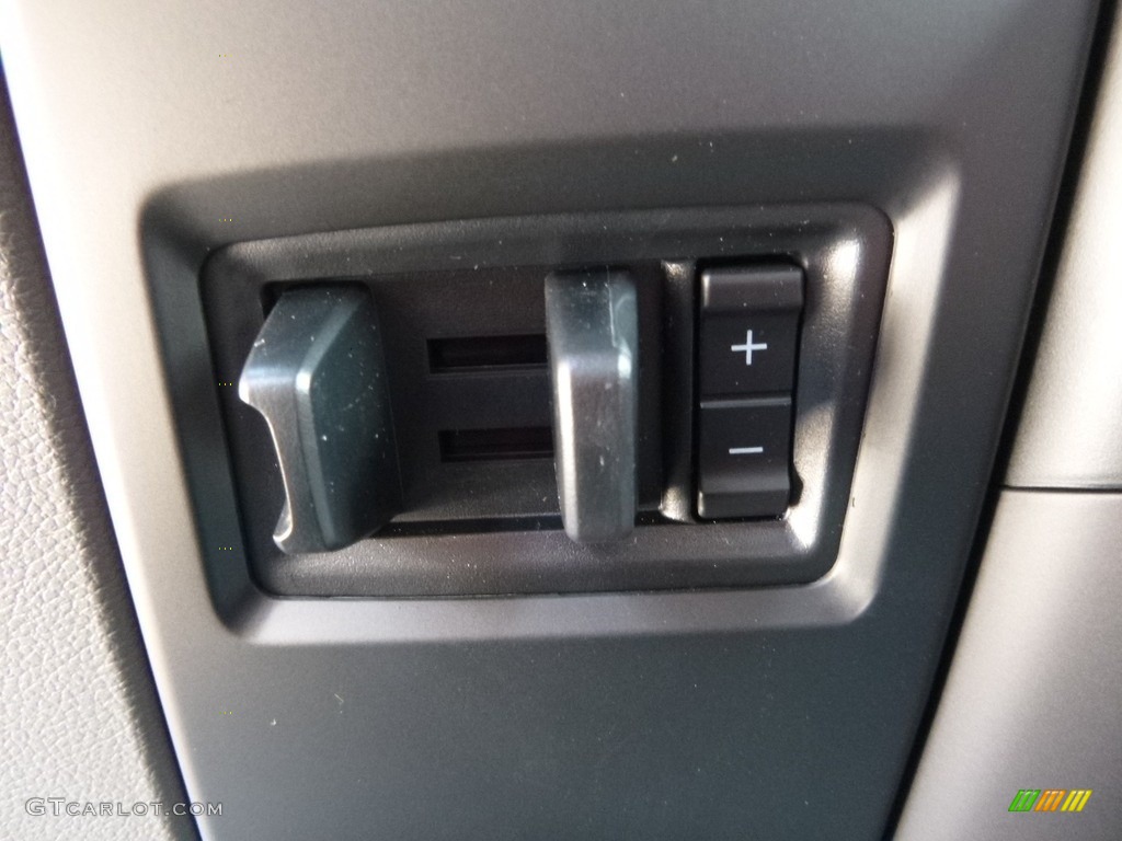2017 F150 XL SuperCab 4x4 - Caribou / Earth Gray photo #18