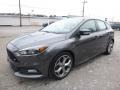 2017 Magnetic Ford Focus ST Hatch  photo #7