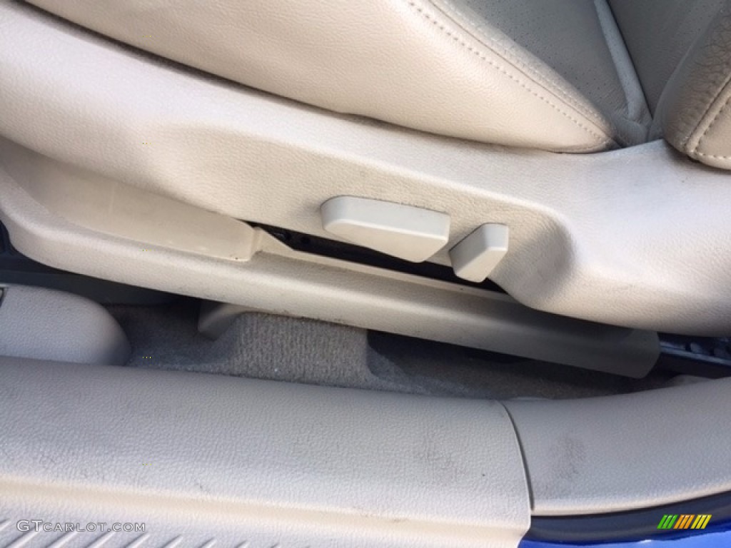 2005 MAZDA6 i Sport Hatchback - Lapis Blue Metallic / Black photo #25
