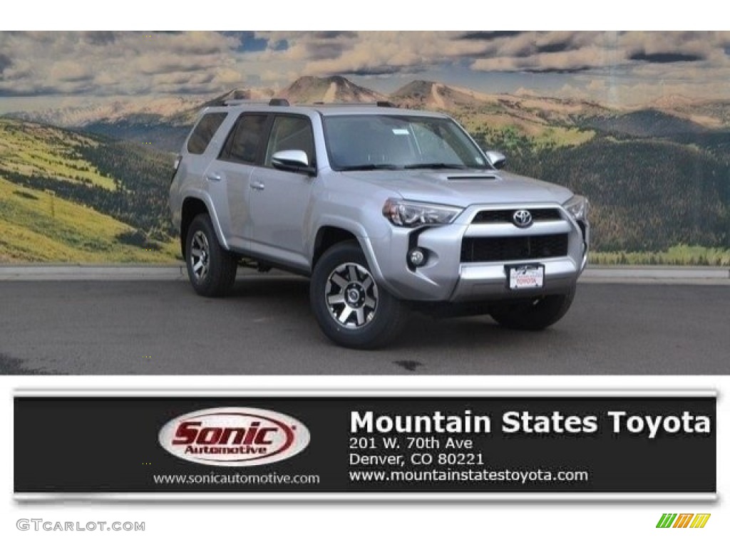 2017 Clic Silver Metallic Toyota 4runner Trd Off Road Premium 4x4 2017 4runner Trd Off Road Premium 4x4 Clic Silver Metallic Black Photo