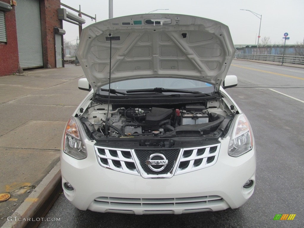 2013 Rogue S AWD - Pearl White / Gray photo #19