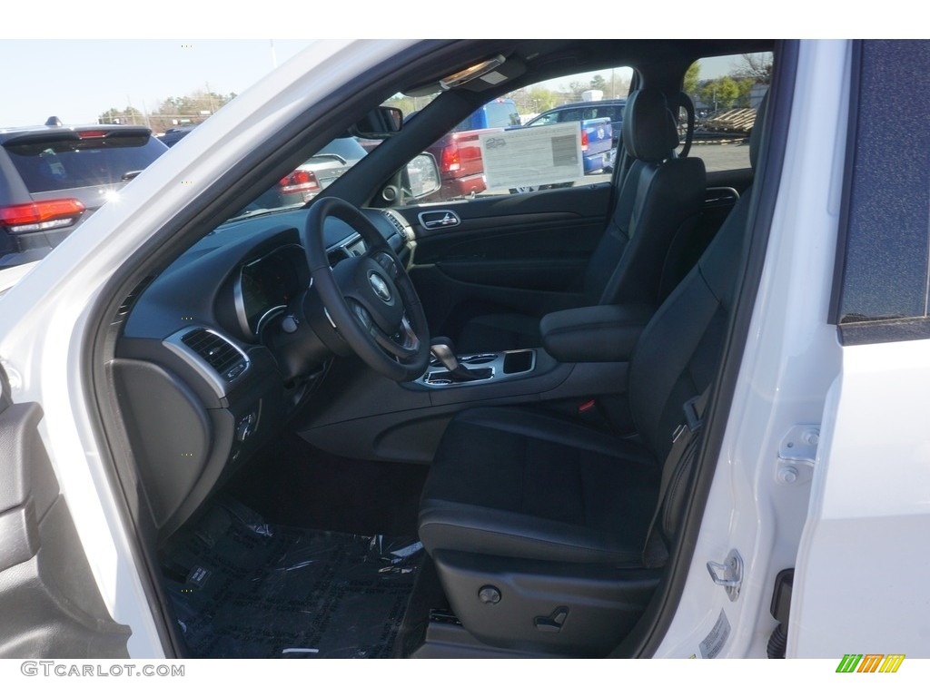 2017 Grand Cherokee Laredo - Bright White / Black photo #6