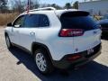 Bright White - Cherokee Latitude Photo No. 11