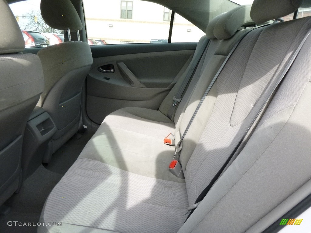 2010 Camry LE - Super White / Ash Gray photo #6