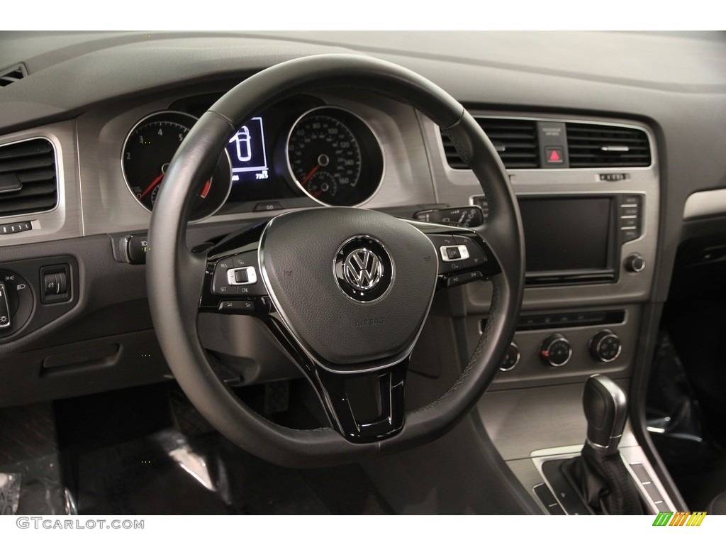 2016 Volkswagen Golf SportWagen 1.8T S Dashboard Photos