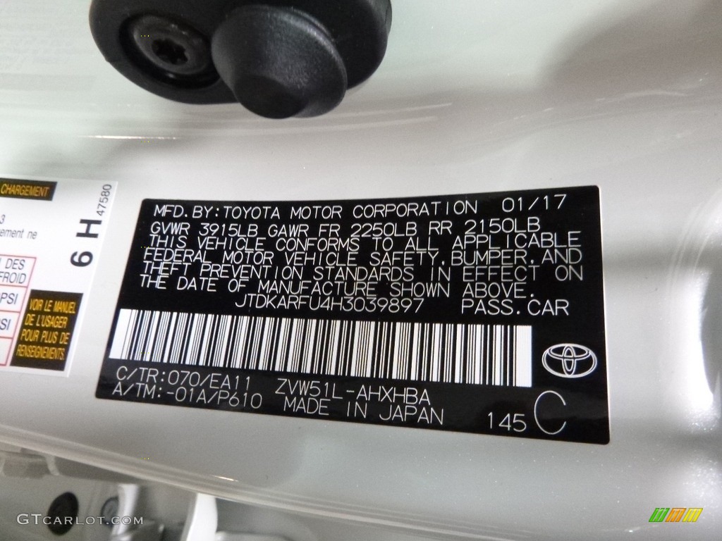 2017 Prius Prius Four Touring - Blizzard White Pearl / Moonstone Gray photo #11